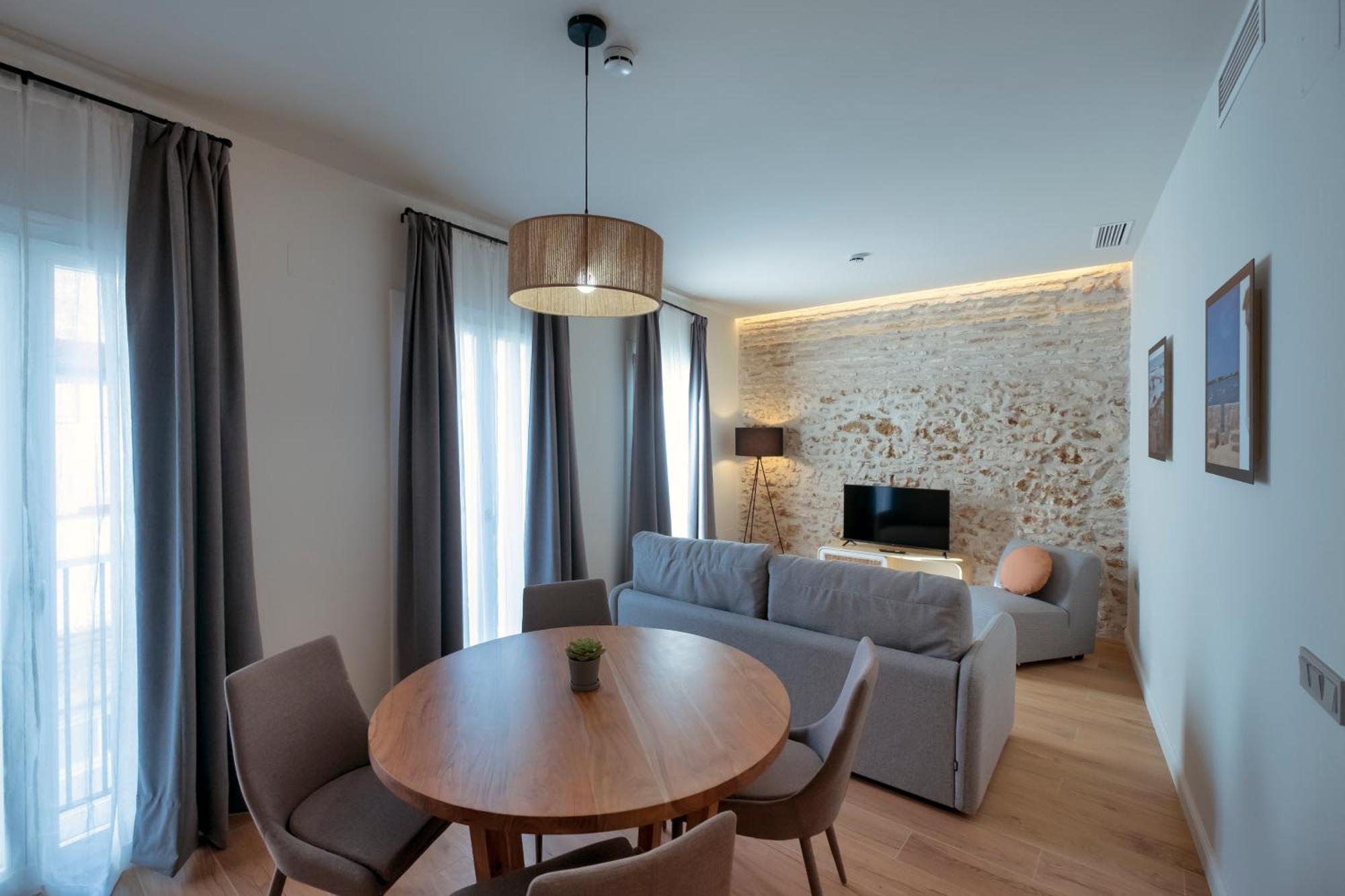 Villar Suites By Cadiz4Rentals Екстер'єр фото